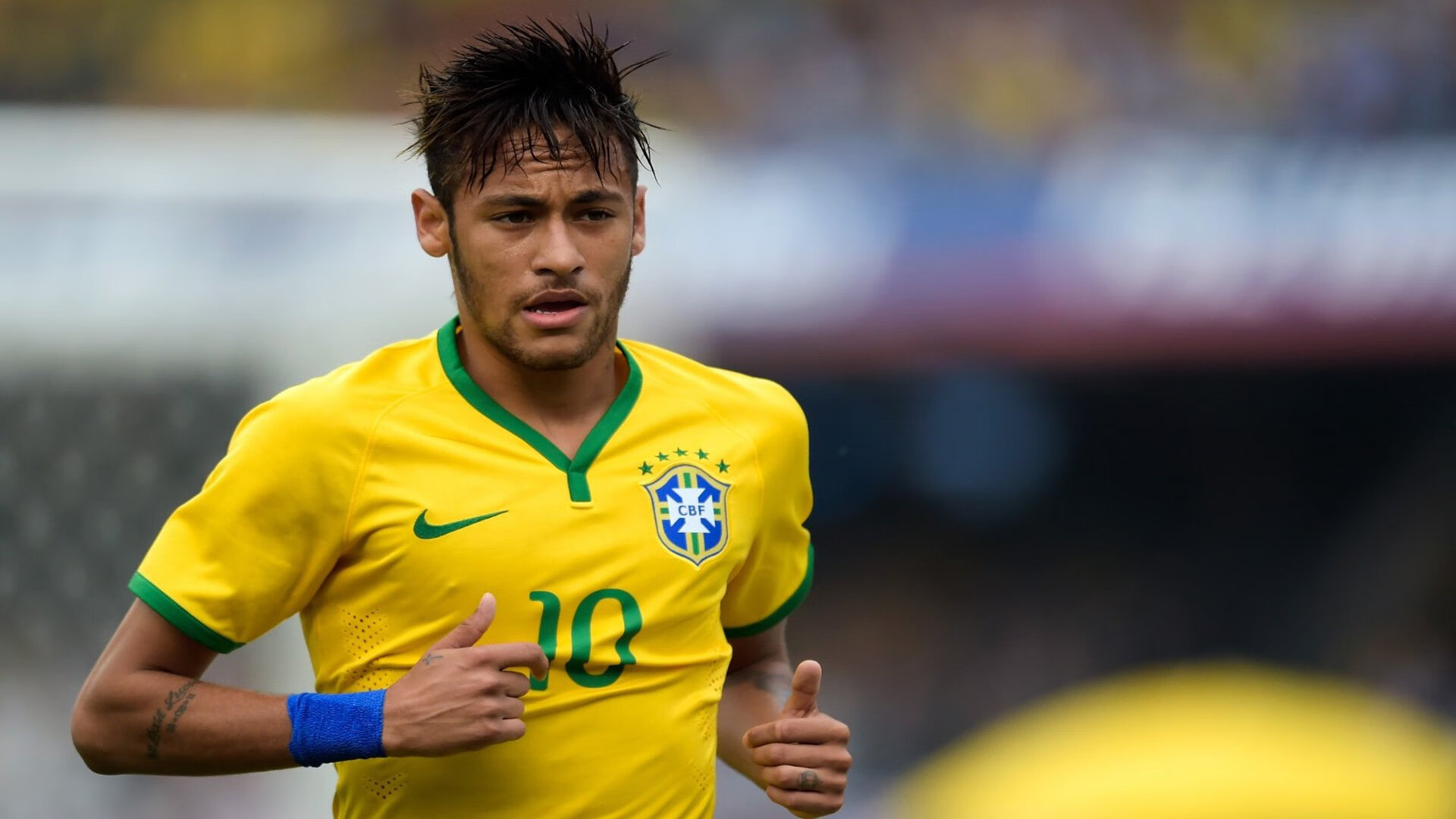 开云体育世界杯-西甲德比战火燃，南非封锁几内亚，当足球成为全球裂痕的镜像