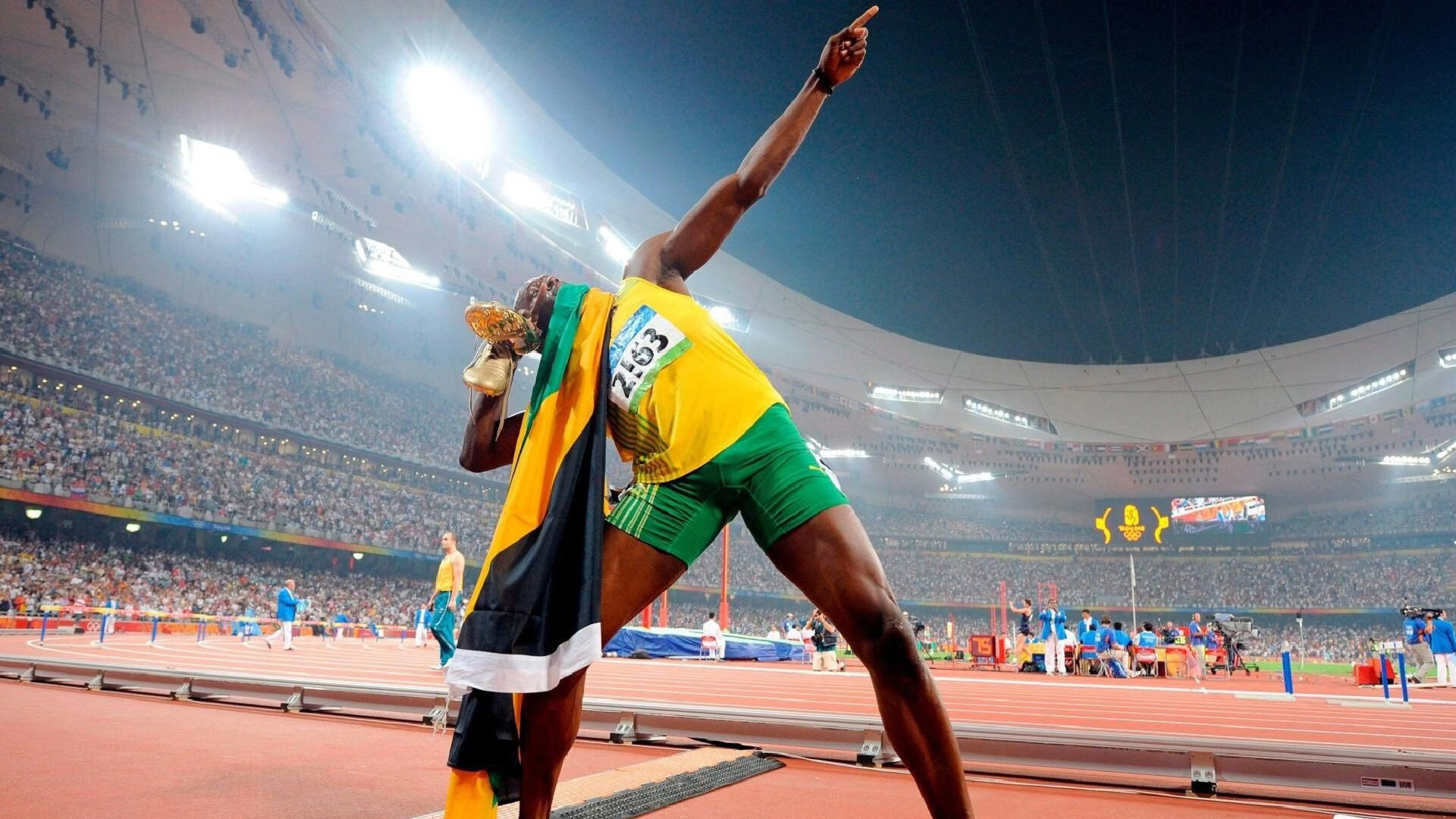 世界杯2026-范弗利特定律，当聚光灯亮起，他便是舞台本身